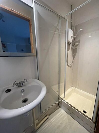 1 Bedroom Flat To Rent In High Road, SO16