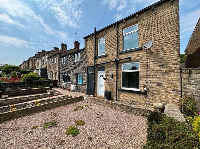 2 Bedroom End Of Terrace House For Sale In Lowerhouses Lane, Huddersfield, HD5