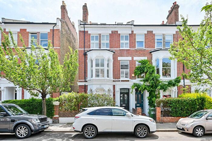 5 Bedroom Flat To Rent In Poplar Grove, Hammersmith, London, W6