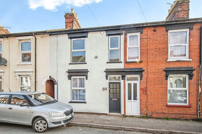 3 Bedroom Terraced House For Sale In Rectory Road, Ipswich, IP2