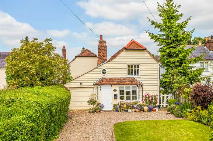 4 Bedroom Detached House For Sale In Matching Green, Essex, CM17