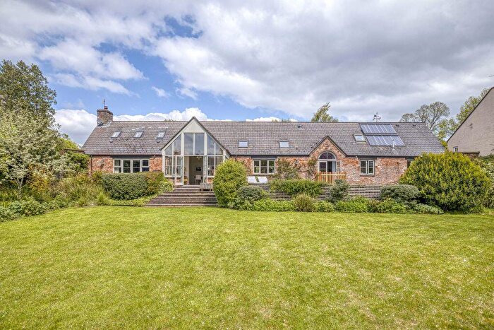 5 Bedroom Detached House For Sale In Exceptional Country House With Pool And Three Acres Of Paddocks Near Wells, BA5