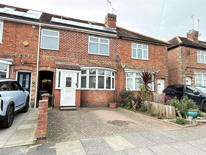 3 Bedroom Terraced House For Sale In The Greenway, Belgrave, Leicester, LE4