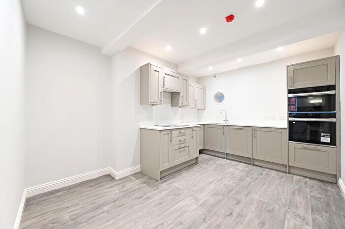 4 Bedroom Terraced House To Rent In Glossop Road, Broomhall, S10