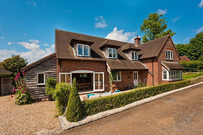 5 Bedroom Detached House For Sale In Froyle Lane, South Warnborough, Hook, Hampshire, RG29