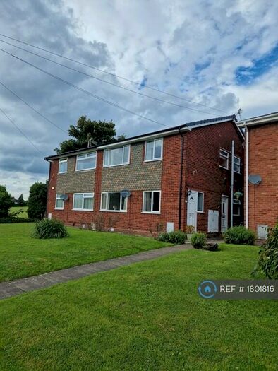 2 Bedroom Flat To Rent In Grayshott Close, Birmingham, B23