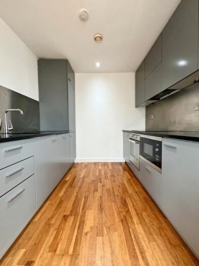 2 Bedroom Apartment To Rent In William Jessop Way, Liverpool, Merseyside, L3