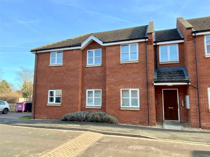 2 Bedroom Apartment To Rent In Wooton Court, New Bradwell, Milton Keynes, MK13