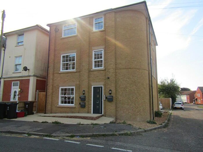 2 Bedroom Flat To Rent In Saville Street, Walton On The Naze, CO14