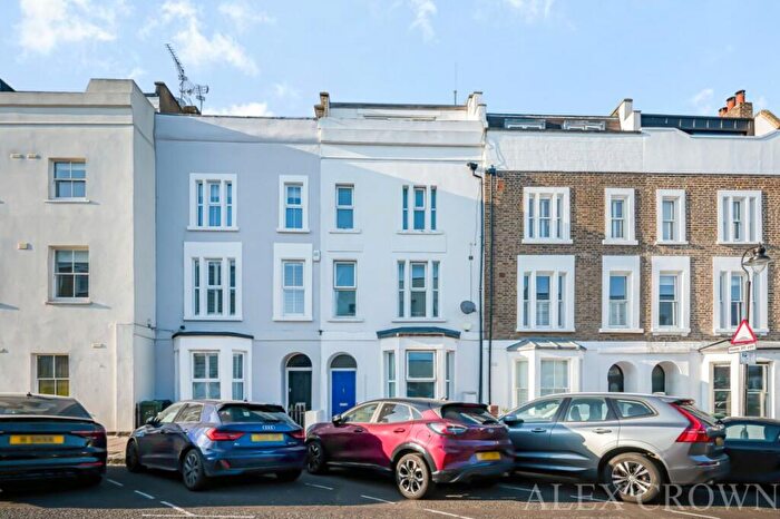 4 Bedroom Terraced House For Sale In Grafton Terrace, Camden Town, NW5