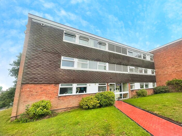 1 Bedroom Flat To Rent In Garrick Court, Garrick Road, Lichfield, WS13