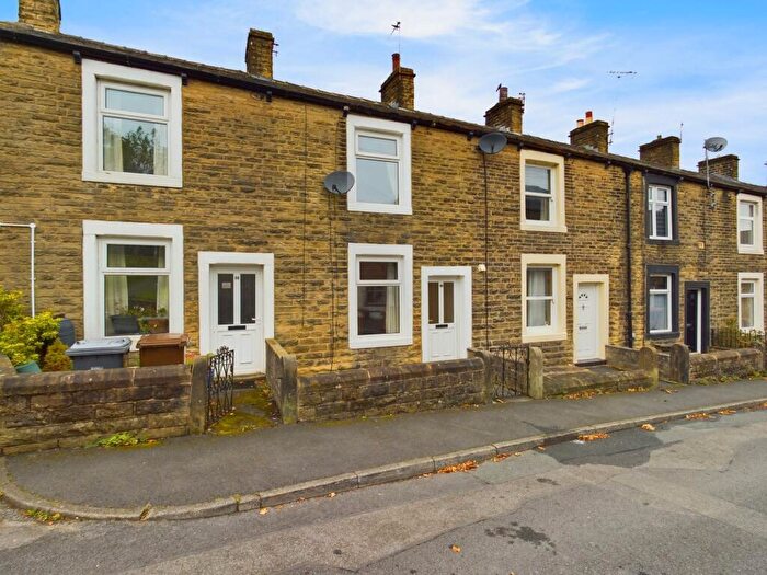 2 Bedroom Terraced House To Rent In Aspen Lane, Earby, BB18