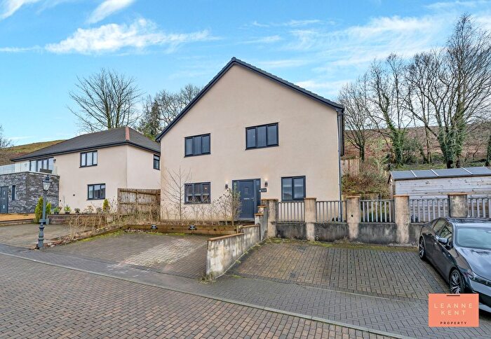 4 Bedroom Detached House For Sale In Bluebell Close, Abertridwr, CF83