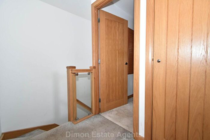 3 Bedroom End Of Terrace House For Sale In Magennis Close, Gosport, PO13