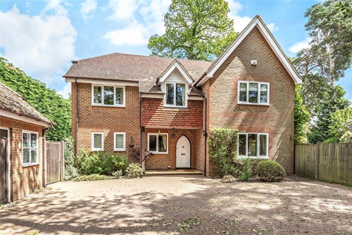 5 Bedroom Detached House For Sale In The Riding, Woodham, Woking, Surrey, GU21
