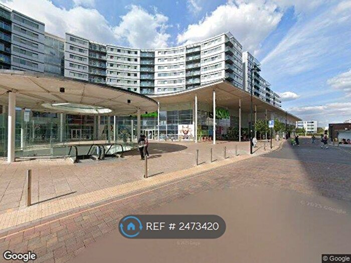2 Bedroom Flat To Rent In The Blenheim Centre, Hounslow, TW3