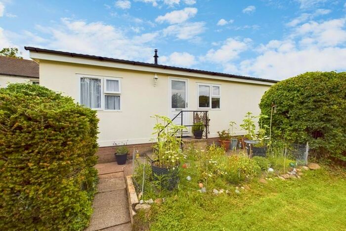 2 Bedroom Park Home For Sale In Nepgill, Bridgefoot, Workington, CA14