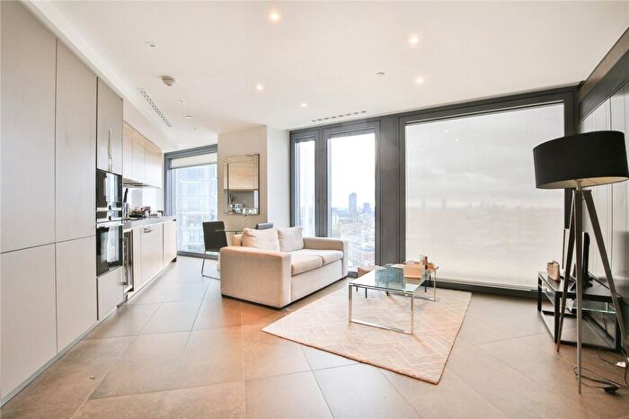 1 Bedroom Apartment To Rent In Chronicle Tower, B City Road, Islington, London, EC1V