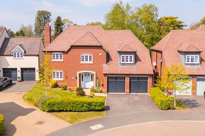 5 Bedroom Detached House For Sale In Boughton Close, Dunchurch, Rugby, CV22