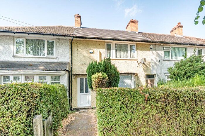 3 Bedroom Terraced House For Sale In Cleeve Road, Birmingham, West Midlands, B14