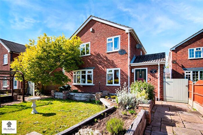 3 Bedroom Detached House For Sale In Sidsaph Hill, Walkeringham, Doncaster, South Yorkshire, DN10