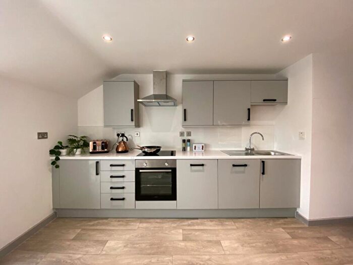 5 Bedroom Apartment To Rent In Mooregate House, Middle Street, NG9