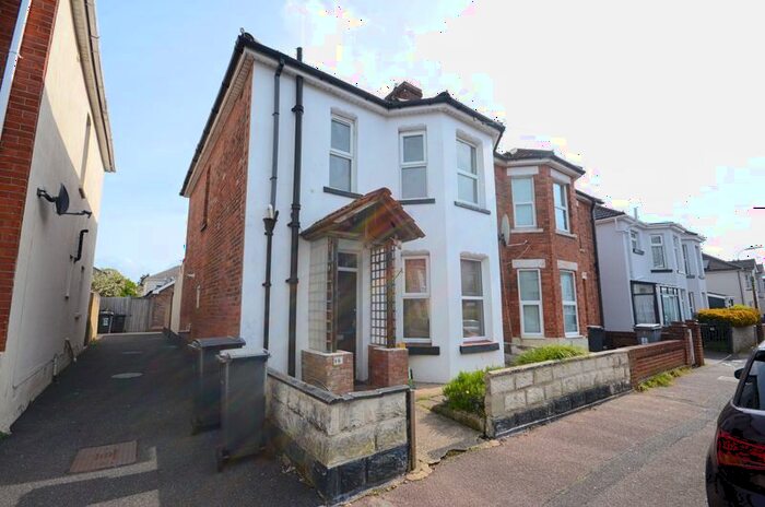 3 Bedroom Semi-Detached House To Rent In Shelbourne Road, Bournemouth, BH8