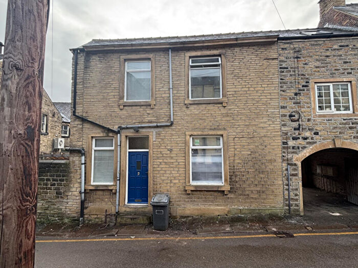 2 Bedroom Terraced House To Rent In Rook Street, Huddersfield, West Yorkshire, HD1
