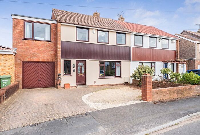 4 Bedroom Semi-Detached House For Sale In Bourne Close, Winterbourne, Bristol, Gloucestershire, BS36