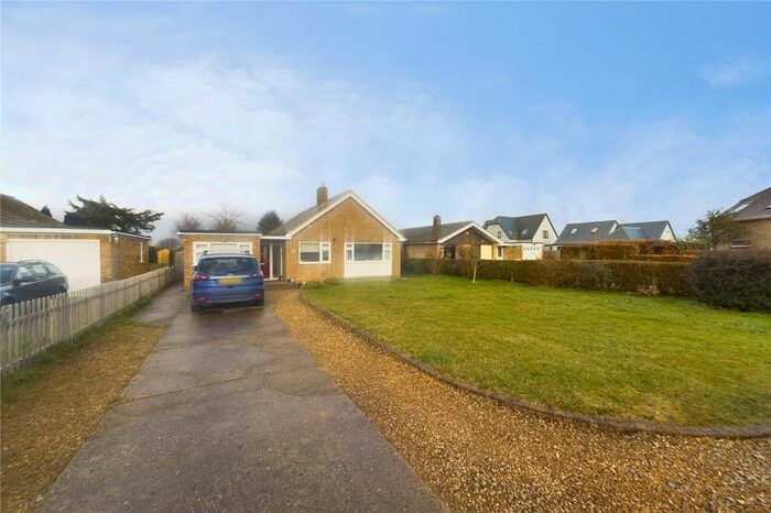 4 Bedroom Bungalow To Rent In Honey Hill, Fen Drayton, Cambridge, Cambridgeshire, CB24