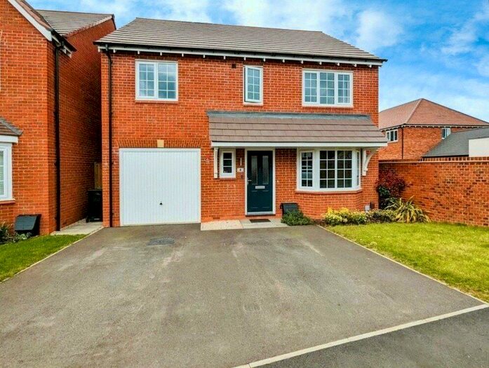 4 Bedroom Detached House To Rent In Doverton Close, Nuneaton, Warwickshire, CV11