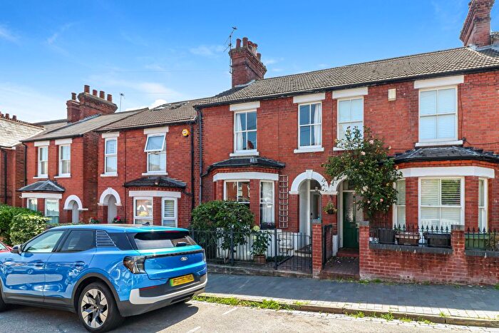 3 Bedroom Terraced House For Sale In Paxton Road, St Albans, AL1