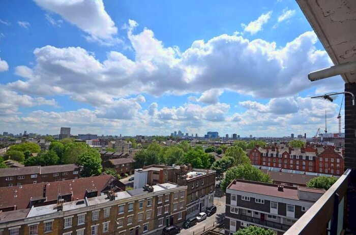 2 Bedroom Flat For Sale In Gascoigne Place, London, E2