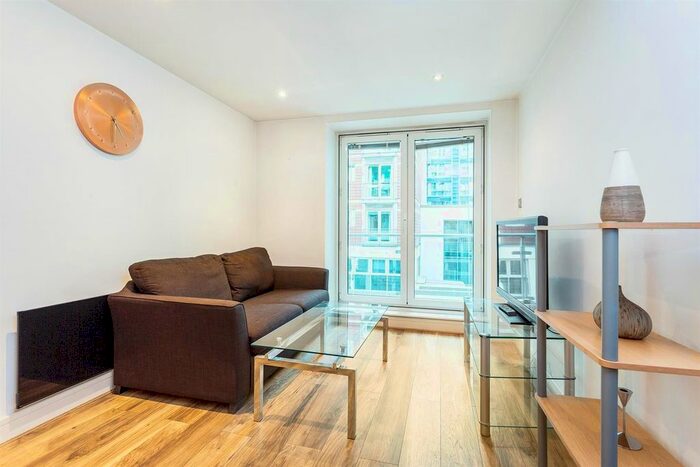 1 Bedroom Flat To Rent In Albert Embankment, Nine Elms, London, SE1