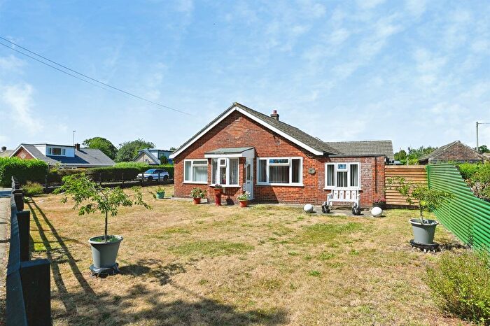4 Bedroom Detached Bungalow For Sale In Fen Road, Watlington, King's Lynn, PE33