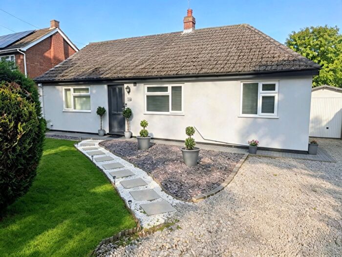 3 Bedroom Bungalow For Sale In Hay Green Road South, Terrington St Clement, PE34