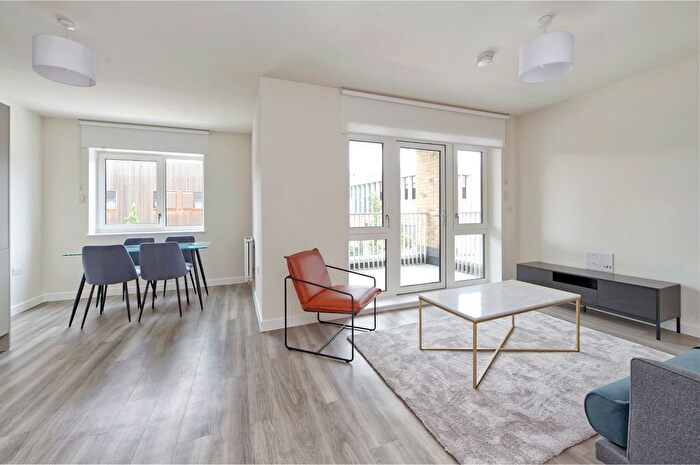 2 Bedroom Flat To Rent In Honeysuckle House, Springfield Drive, Tooting, SW17