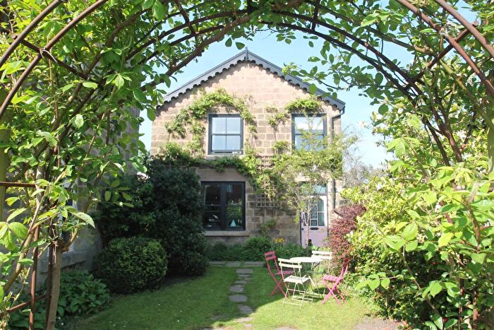 4 Bedroom Semi Detached House For Sale In Ripon Road, Killinghall, Harrogate, HG3