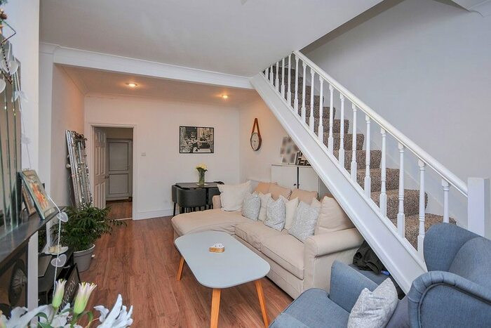 1 Bedroom Detached House To Rent In Westmount Road, London SE9