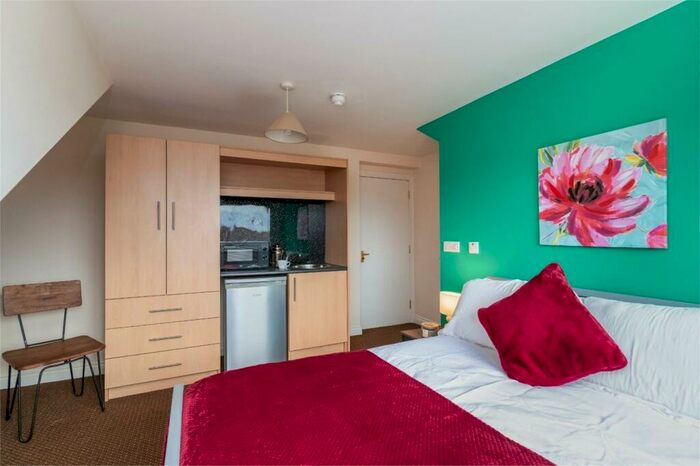 Studio To Rent In Whickham Street East, Sunderland, Roker, Nr St Peters, SR6