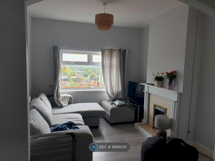 2 Bedroom Terraced House To Rent In Upper Power Street, Newport, NP20