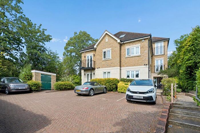 3 Bedroom Apartment To Rent In Murray Road, Northwood, HA6
