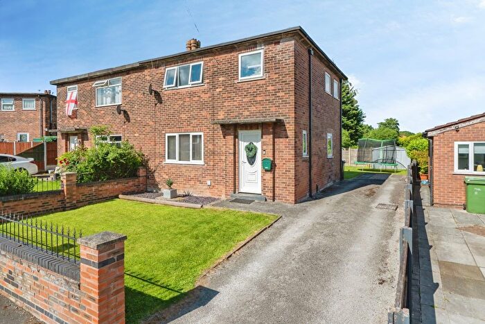3 Bedroom Semi-Detached House For Sale In Eden Avenue, Warrington, Cheshire, WA3