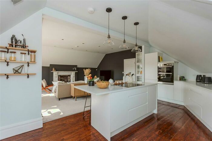 3 Bedroom Apartment To Rent In Redland Road, Redland, Bristol, BS6