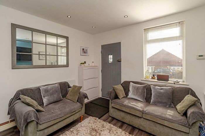3 Bedroom End Terrace House For Sale In High Mount Street, Hednesford, Cannock, WS12