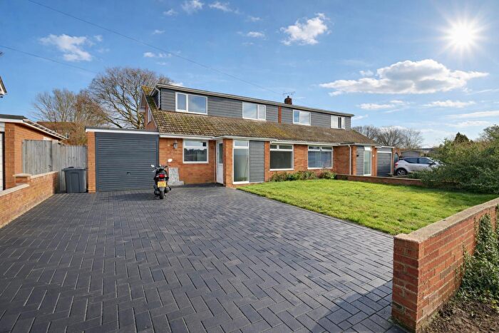 4 Bedroom Semi Detached House To Rent In Ashdown, Gosport, PO13