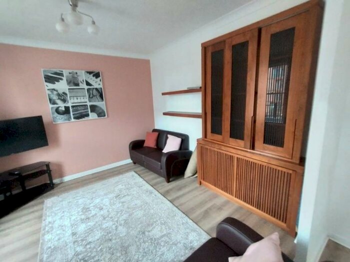 2 Bedroom Private Hall To Rent In Highgate, Durham, DH1