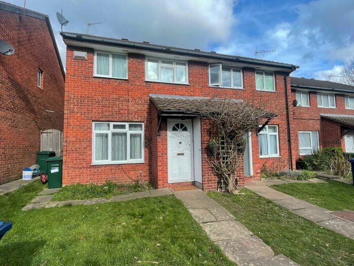 2 Bedroom Terraced House To Rent In Rowlands Close, Mill Hill, NW7