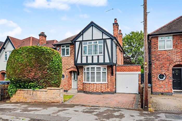 3 Bedroom Detached House To Rent In Arno Vale Road, Nottingham, NG5