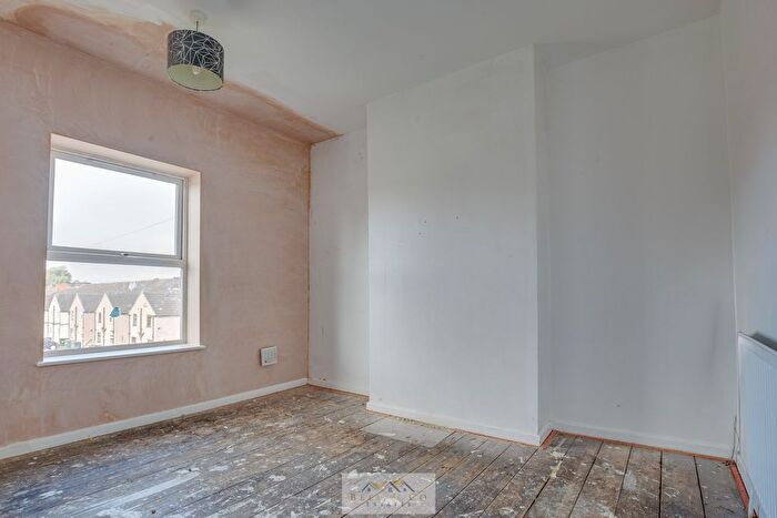 2 Bedroom End Of Terrace House For Sale In Carrington Terrace, Kiveton Park, Sheffield, S26